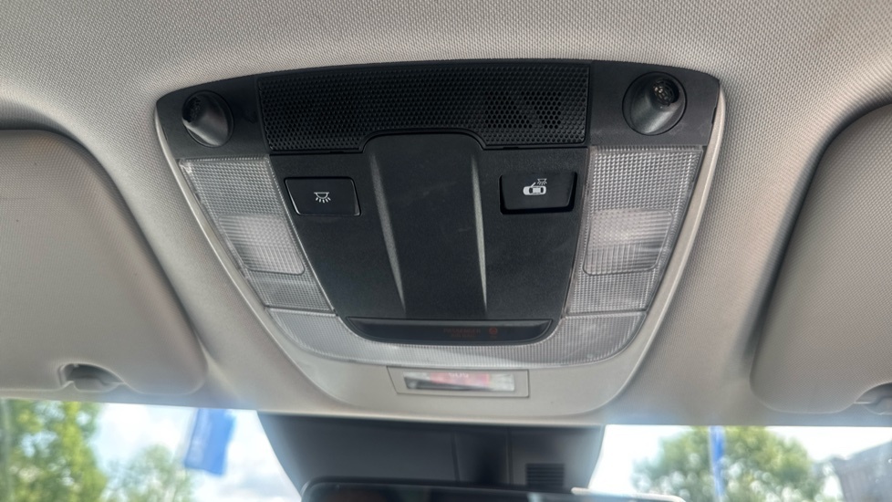 Kia Sportage 3 White #46