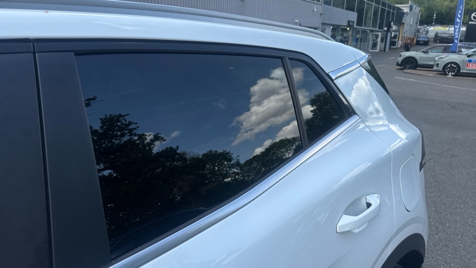 Kia Sportage 3 White #24