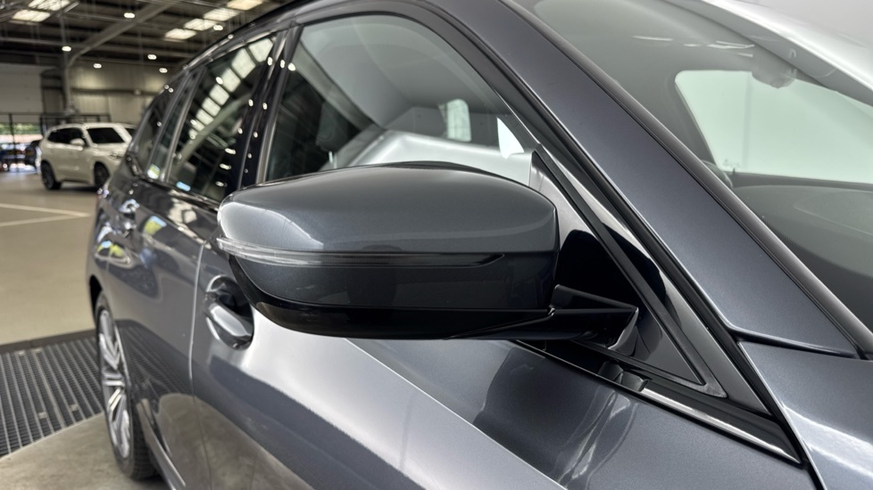 BMW 3 Series 320D M Sport Black #29