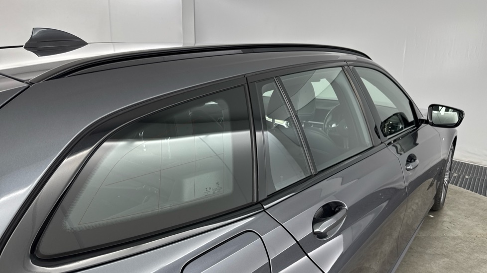 BMW 3 Series 320D M Sport Black #27