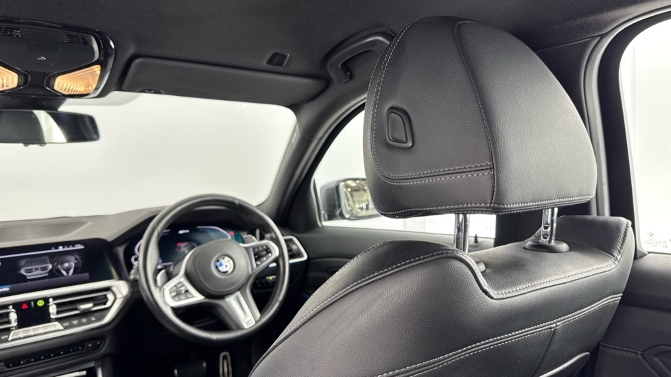 BMW 3 Series 320D M Sport Black #41