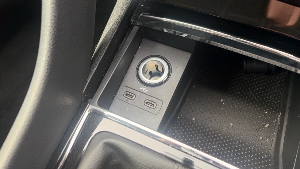 Skoda Karoq Se L Grey #32