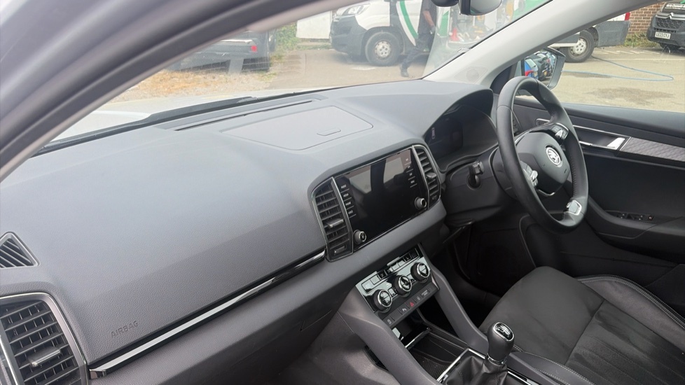Skoda Karoq Se L Grey #9