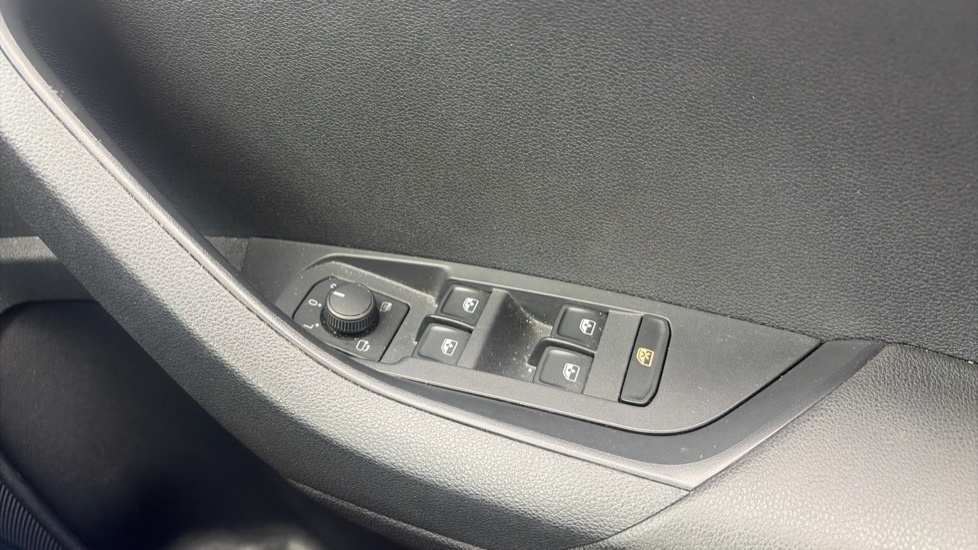 Skoda Karoq Se L Grey #24