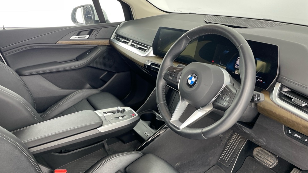 BMW 2 Series Luxury White #6
