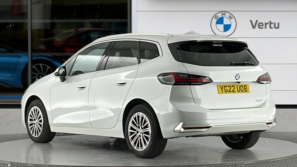 BMW 2 Series Luxury White #2