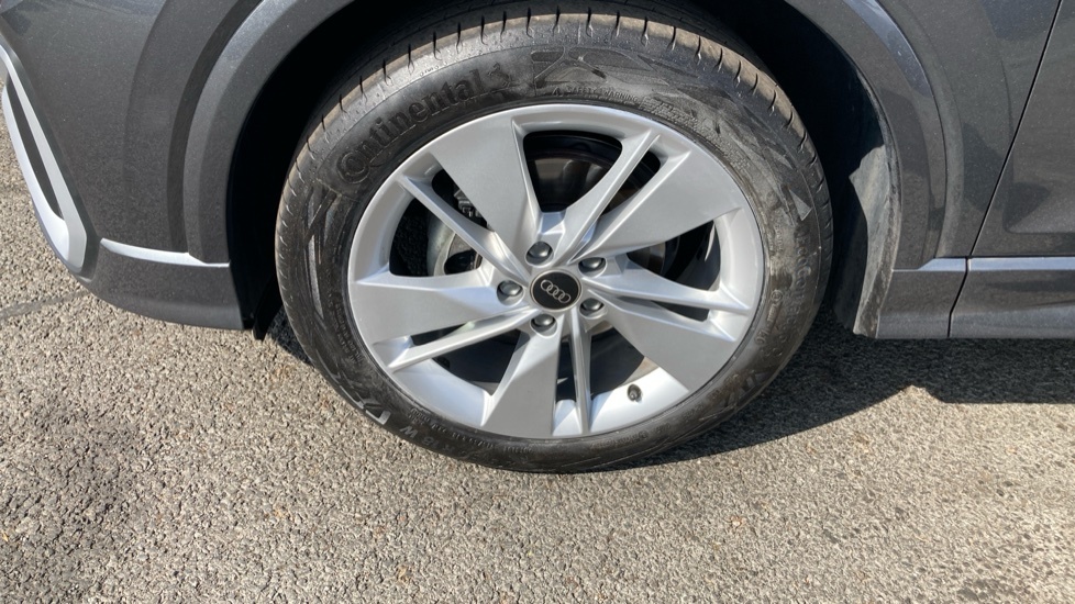 Audi Q2 35 Tfsi S Line S Tronic Grey #24