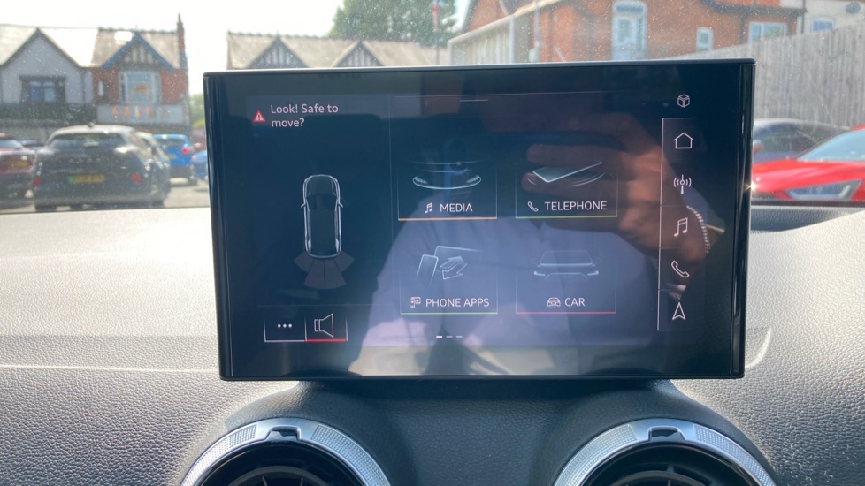 Audi Q2 35 Tfsi S Line S Tronic Grey #38