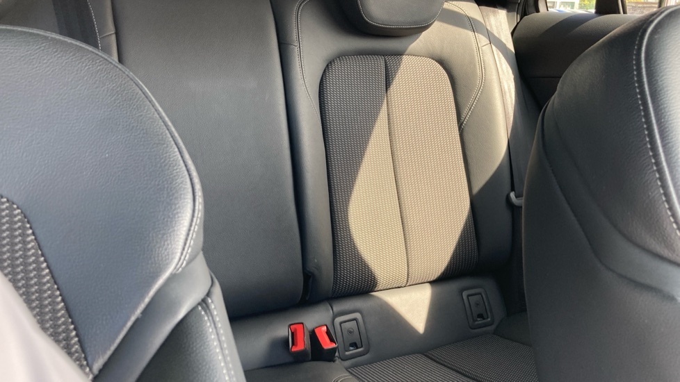Audi Q2 35 Tfsi S Line S Tronic Grey #15