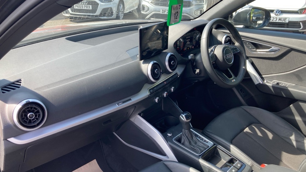 Audi Q2 35 Tfsi S Line S Tronic Grey #9