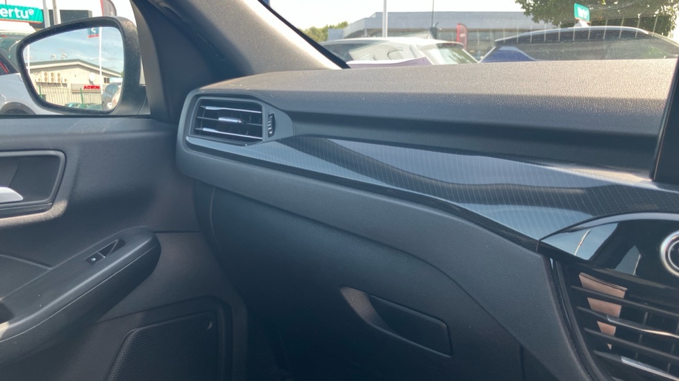 Ford Kuga Vignale 2.5 Phev 225Ps 2Wd Black #29