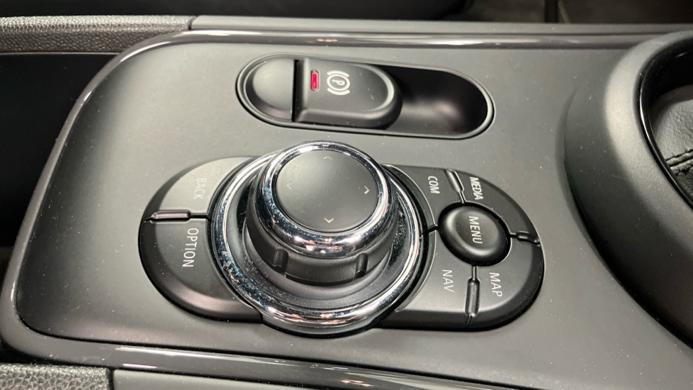 Mini Countryman 1.5 Cooper Classic Silver #19