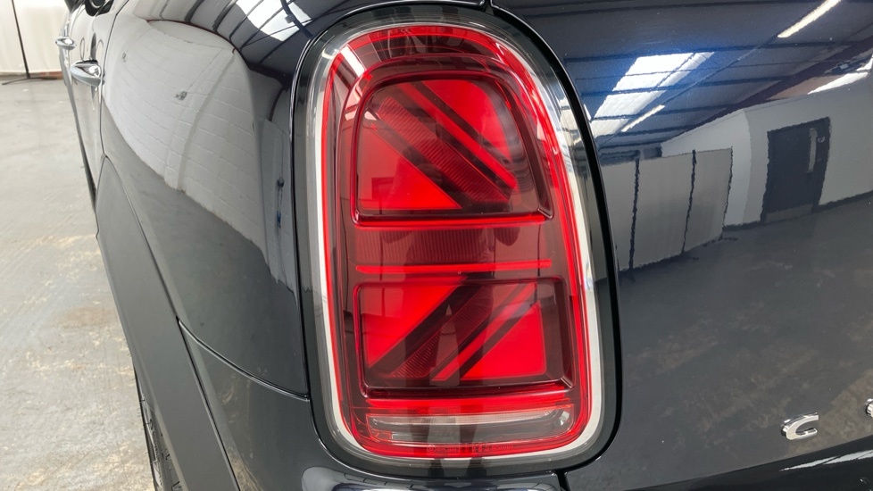 Mini Countryman 1.5 Cooper Classic Silver #22