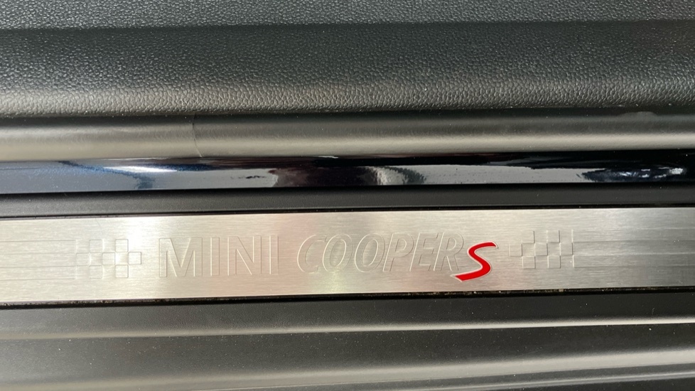 Mini Countryman 1.5 Cooper Classic Silver #49