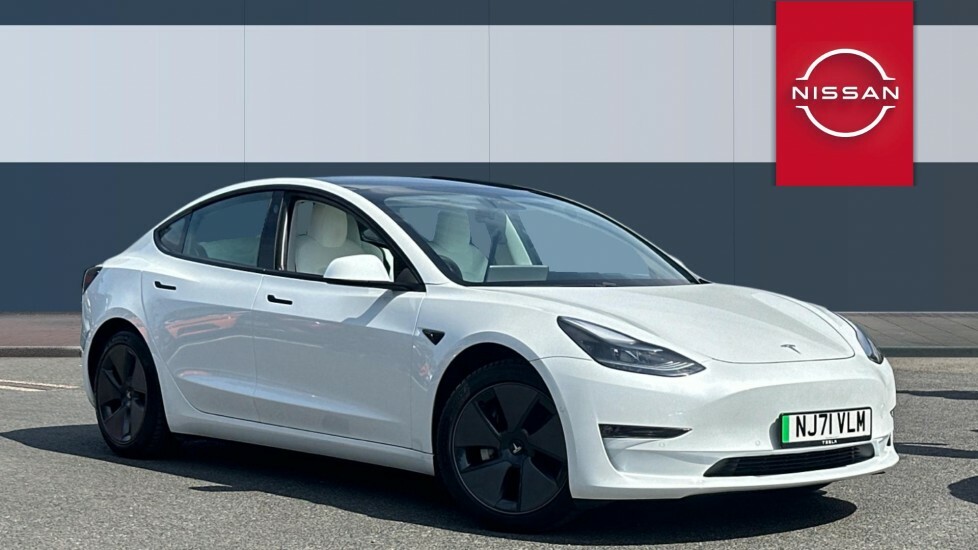 Tesla Model 3 Long Range White