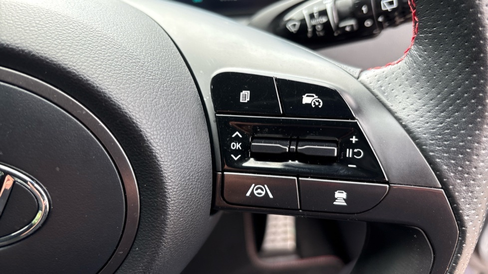 Hyundai Tucson Premium Brown #44