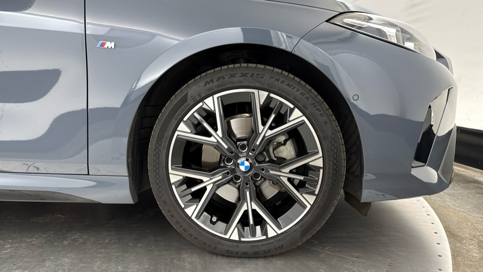 BMW 1 Series M135 Xdrive Step Black #14