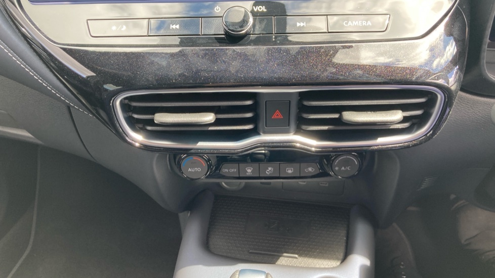 Nissan Juke 1.0 Dig-t Acenta Premium Grey #23
