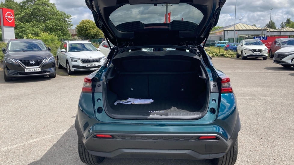Nissan Juke 1.0 Dig-t Acenta Premium Grey #4