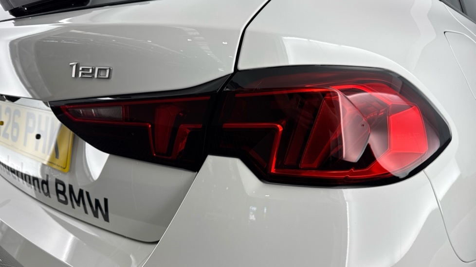 BMW 1 Series 120 M Sport Step Red #22