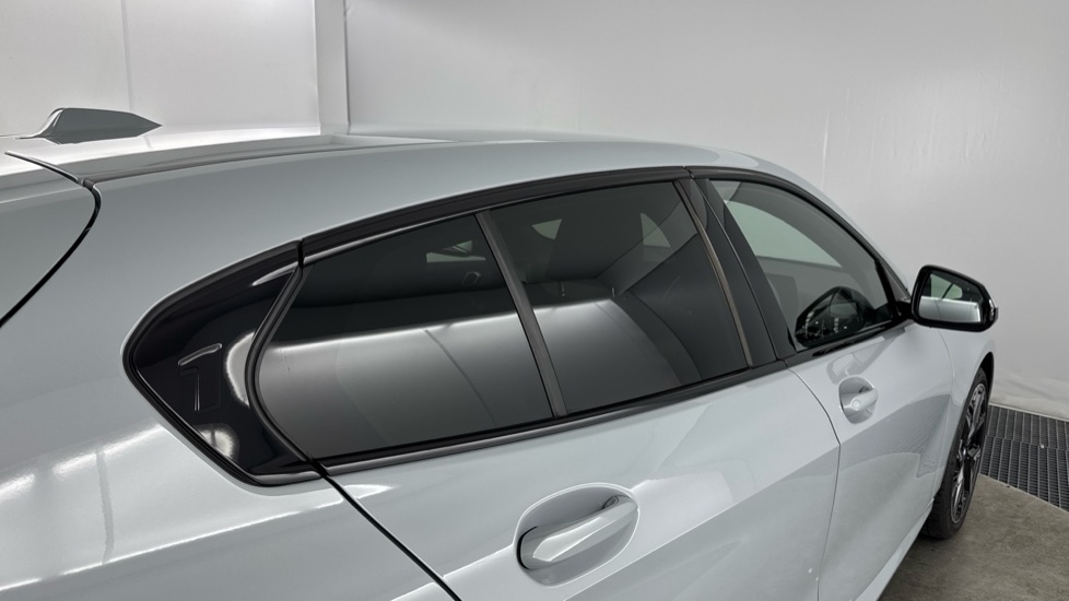 BMW 1 Series 120 M Sport Step White #27