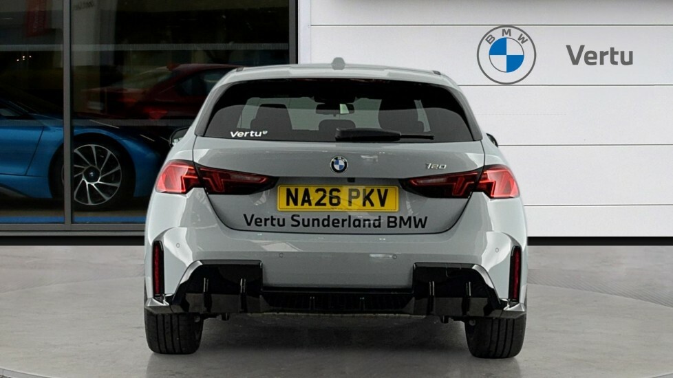 BMW 1 Series 120 M Sport Step White #15