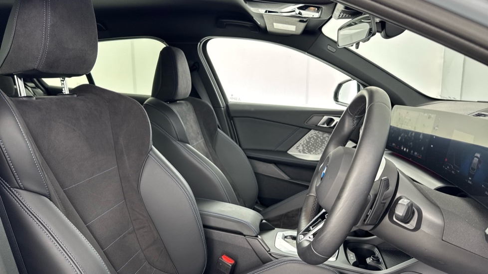 BMW 1 Series 120 M Sport Step White #11