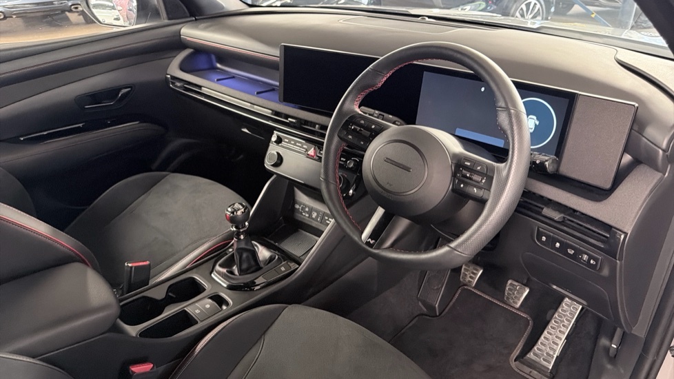 Hyundai Tucson N Line White #11