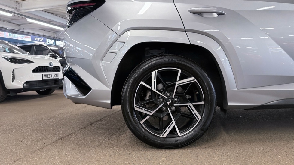 Hyundai Tucson N Line White #7