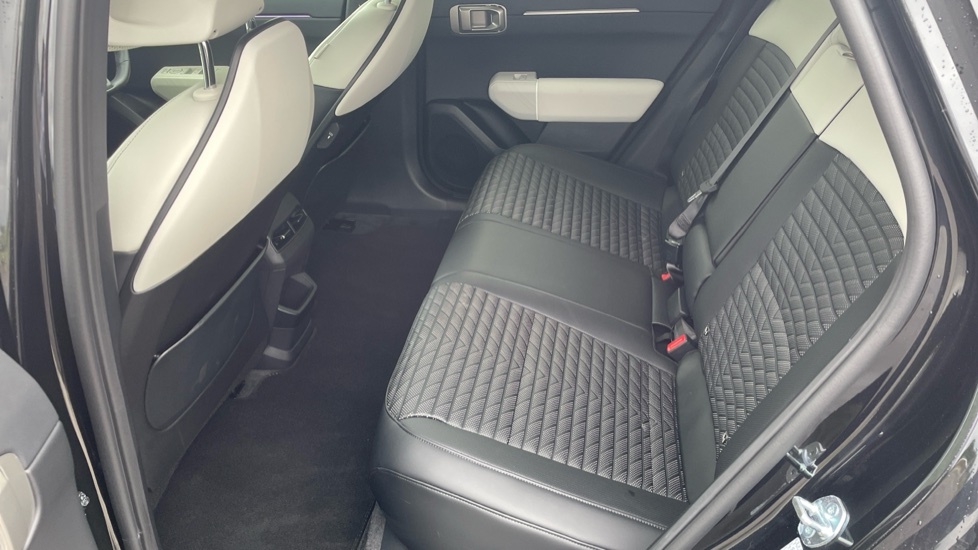 Kia EV4 150Kw Fastback Gt-line 81Kwh Saloon SH75RXU #16