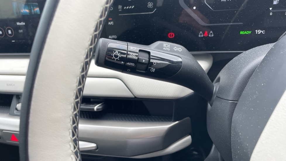 Kia EV4 150Kw Fastback Gt-line 81Kwh Saloon SH75RXU #34