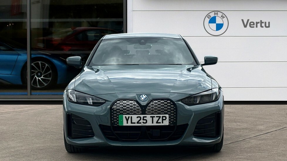 BMW i4 210Kw Edrive35 Sport 70Kwh Tech Pack White #16