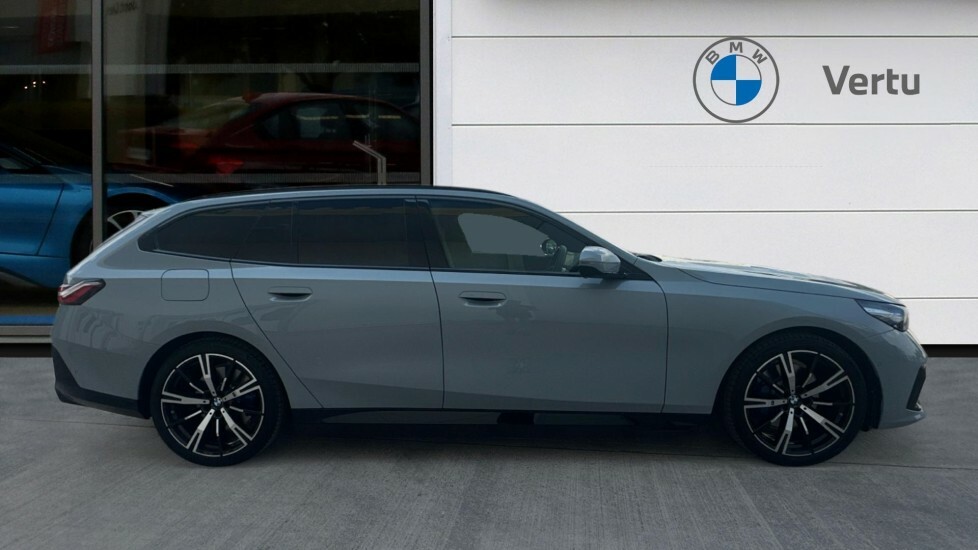 BMW 5 Series M Sport Grey #3