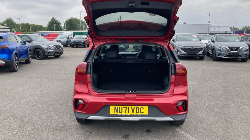 Kia Niro Connect Red #4