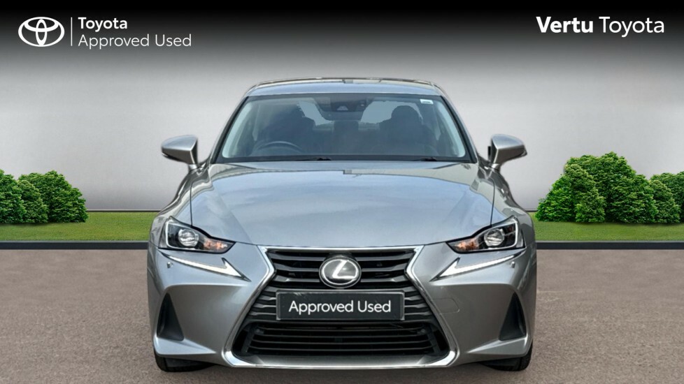Lexus IS 300H F Sport White #22