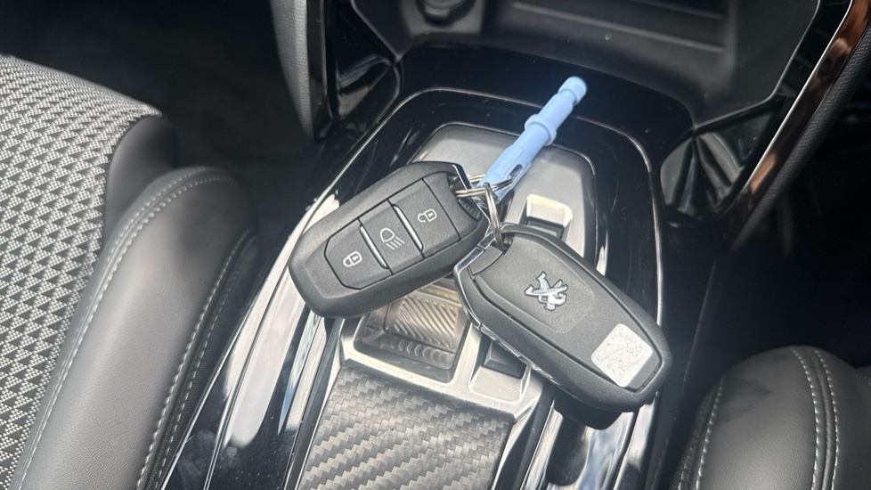 Peugeot e-2008 100Kw Active Premium 50Kwh Blue #20