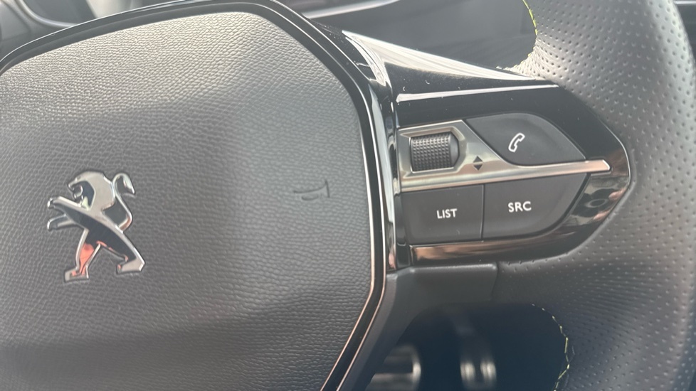 Peugeot e-2008 100Kw Active Premium 50Kwh Blue #32