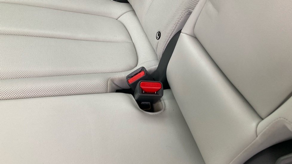 Hyundai Ioniq 5 Hatchback Grey #17