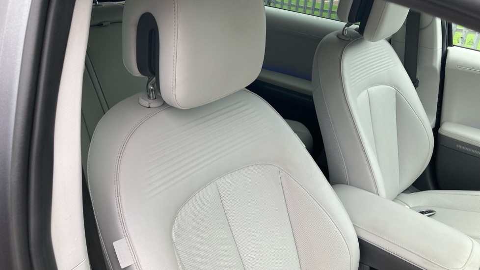 Hyundai Ioniq 5 Hatchback Grey #37