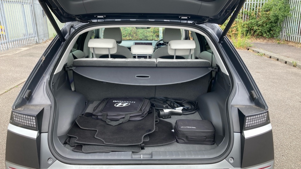 Hyundai Ioniq 5 Hatchback Grey #4