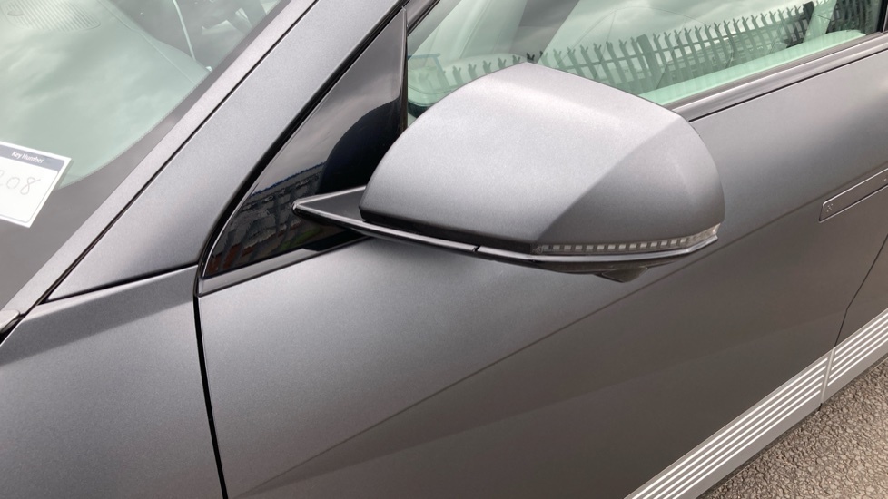 Hyundai Ioniq 5 Hatchback Grey #40