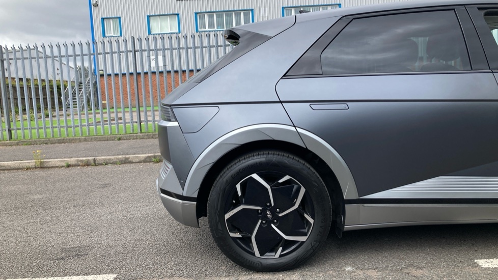 Hyundai Ioniq 5 Hatchback Grey #7