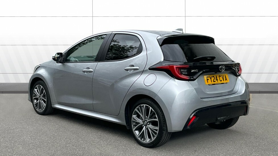 Toyota Yaris Excel Silver #2