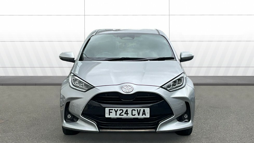 Toyota Yaris Excel Silver #3