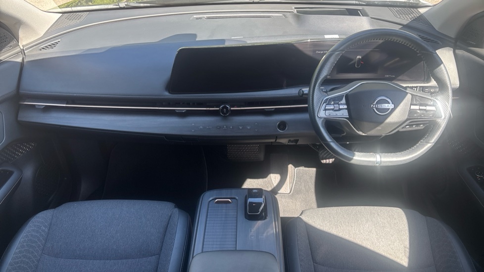 Nissan Ariya Advance Black #10