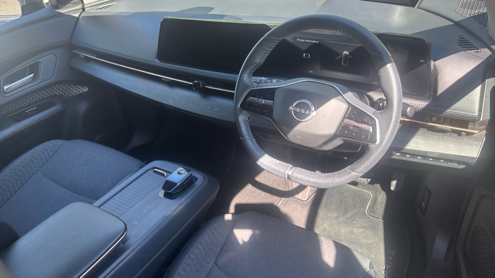 Nissan Ariya Advance Black #11