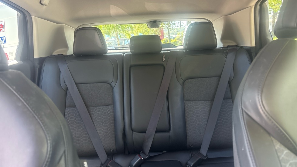Nissan Ariya Advance Black #15
