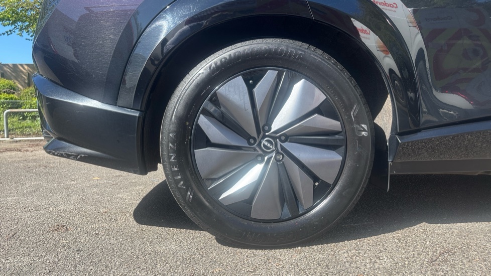 Nissan Ariya Advance Black #7