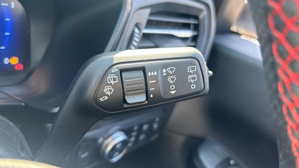 Ford Kuga 1.5 Ecoboost 150 St-line Edition White #34