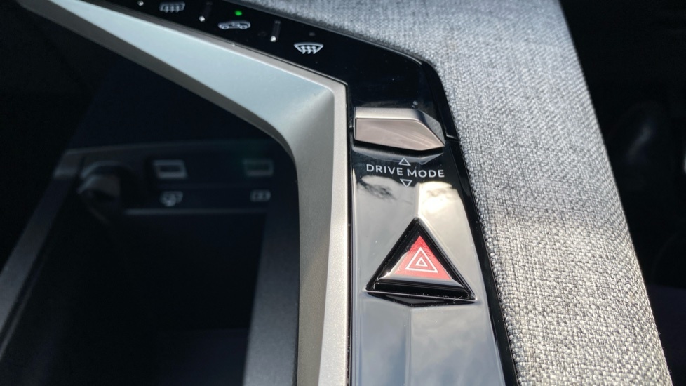 Peugeot 3008 Active Grey #24